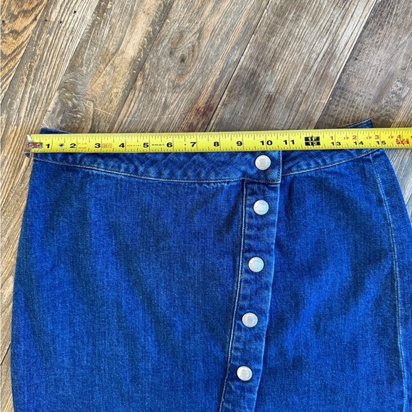 J Crew Denim Front Snap Skirt|J Crew Denim Skirt| J Crew Denim - Picture 8 of 9